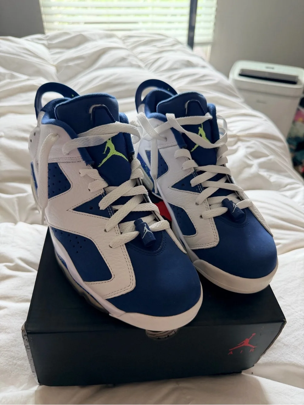 Air Jordan 6 Retro Low Insignia Blue Ghost Green Men’s 8.5